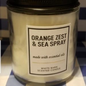 Bath and Body Works candle